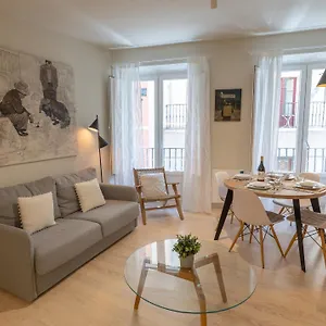 https://apt-tuapartamento-centro-zapateria-30.biarritzhotels.info
